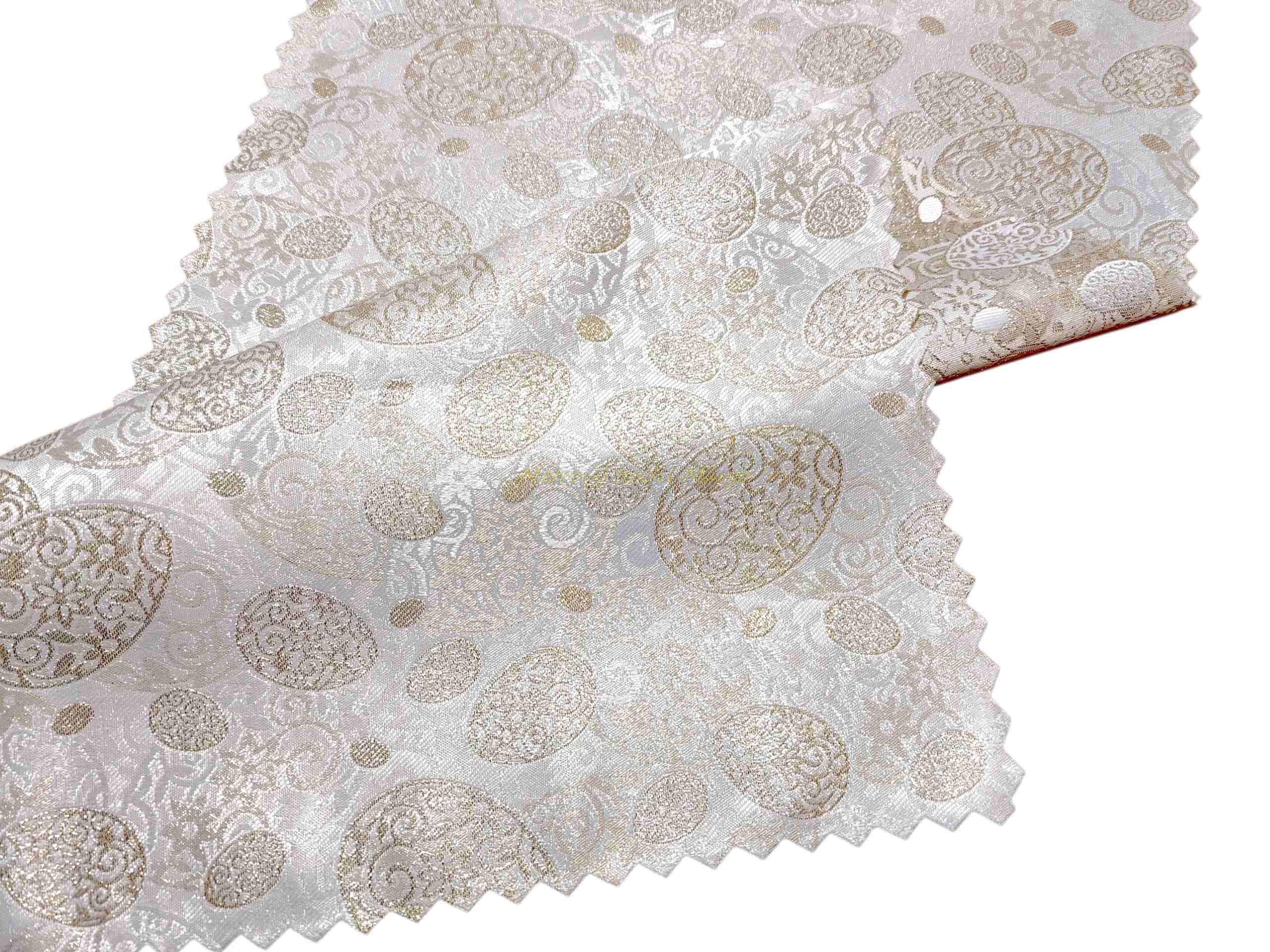 Ozdobné zatavenie obrusov