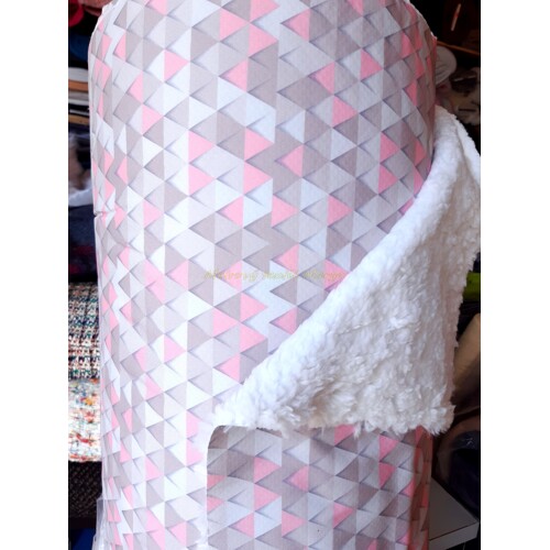 Softshell s barančekom 1,75m (pastelové trojuholníčky)