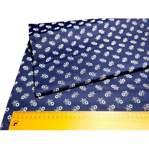 Modré bavlnené plátno s bielymi kvetmi (modrotlač) | Kreativcentrum Margo