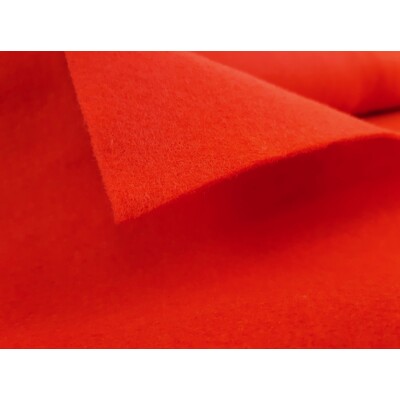 Filc š. 100 cm (100 červená)